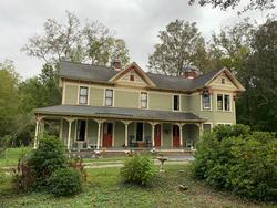 c. 1880 Folk Victorian in Thomasville, North Carolina - OldHouses.com